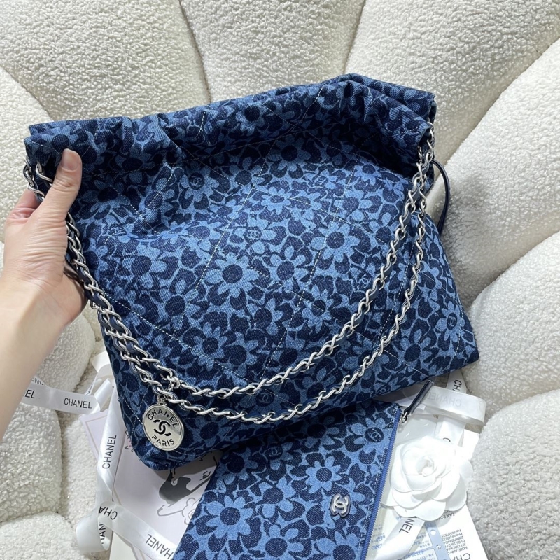 Ch**el hobo 22 bags